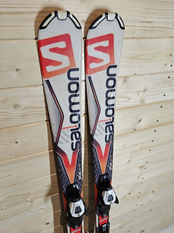 LYŽE SALOMON XDRIVE 7.5 147CM